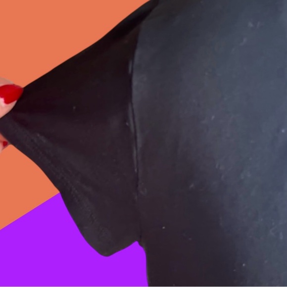 Classic Black V-Neck Women's Top - Picture 4 of 10